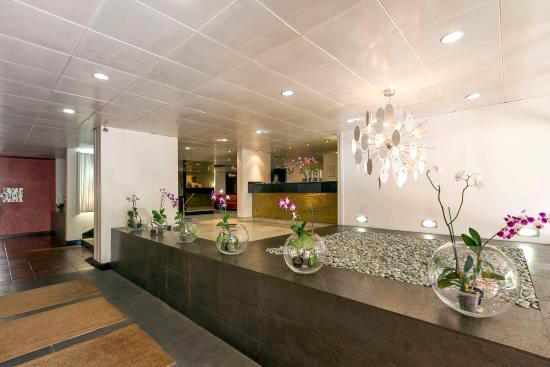 best-western-reception