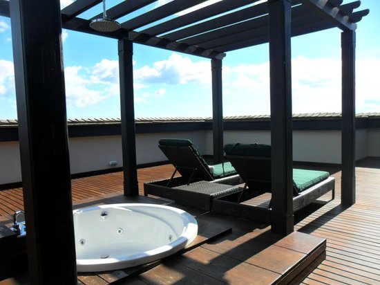 intercontinental-resort-balaclavaview