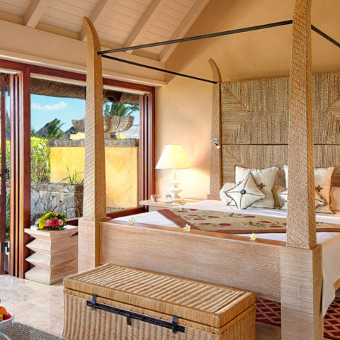 the-oberoi-hotels-resorts-room